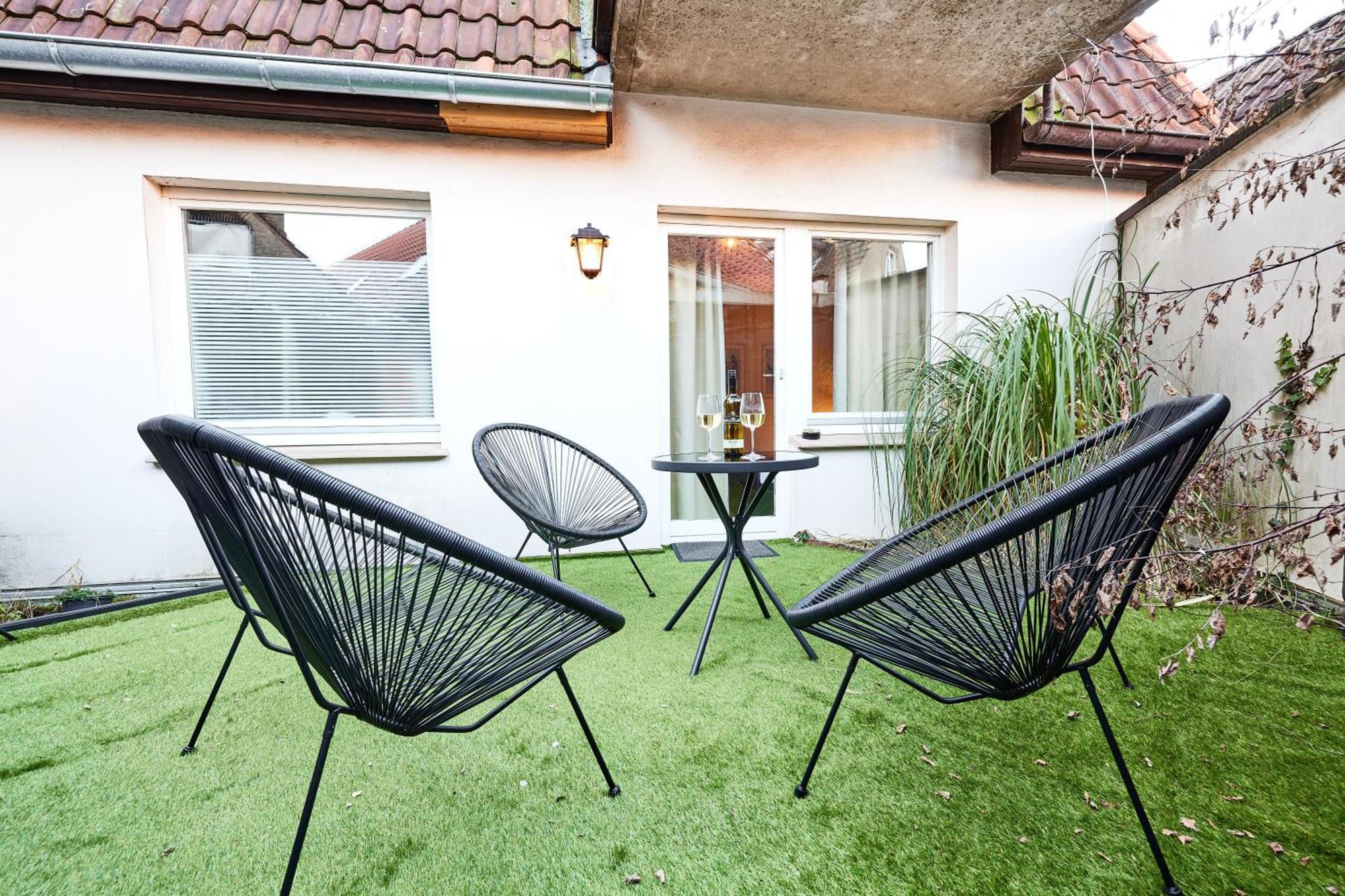 Nobilis - 7 Pers - Marktplatz - Netflix - Ps4 * Lingen (Ems)