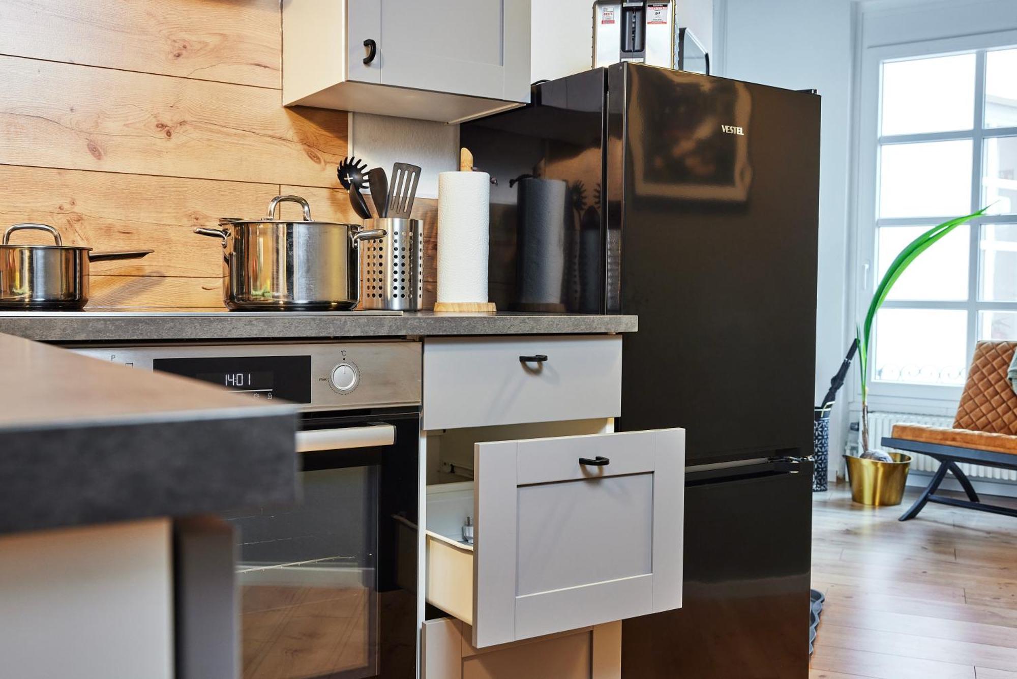 Nobilis - 7 Pers - Marktplatz - Netflix - Ps4 Apartment